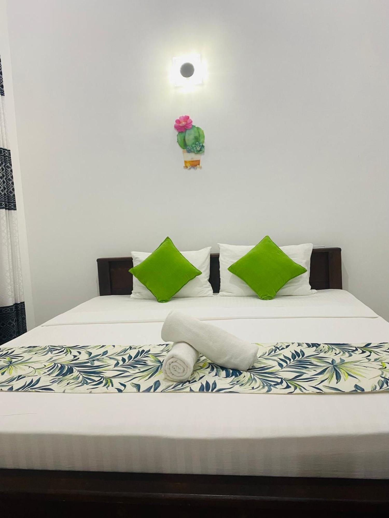 Villa Udara Guest - Yala Safari Esterno foto